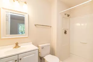330 Silverberry Ct, Cary, NC 27513 - Photo 19