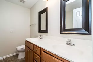 1010 Mica Lamp Ct, Apex, NC 27502 - Photo 17
