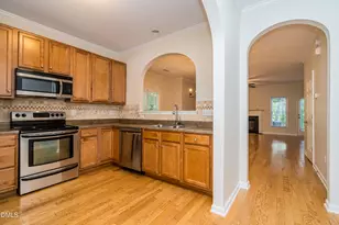 1010 Mica Lamp Ct, Apex, NC 27502 - Photo 3