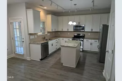 419 Lone Pine Loop, Fuquay-Varina, NC 27526 - Photo 5