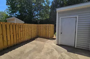 5837 Shady Grove Cir, Raleigh, NC 27609 - Photo 13