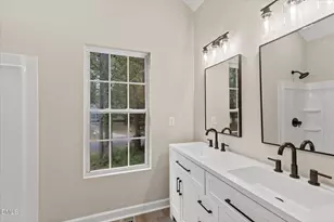 2600 New Oxford Dr, Apex, NC 27539 - Photo 23