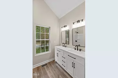 2600 New Oxford Drive, Apex, NC 27539 - Photo 21
