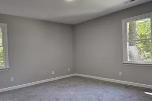 5904 Applewood Ln, Raleigh, NC 27609 - Photo 9