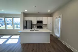 836 Pryor St, Mebane, NC 27302 - Photo 5
