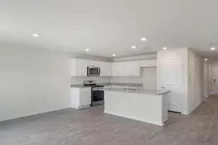 216 Olive Br St, Sanford, NC 27332 - Photo 3