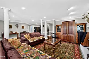 200 Edinburgh Dr, Cary, NC 27511 - Photo 23