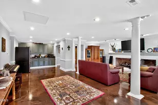 200 Edinburgh Dr, Cary, NC 27511 - Photo 21