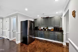 200 Edinburgh Dr, Cary, NC 27511 - Photo 25