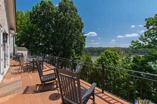 200 Edinburgh Dr, Cary, NC 27511 - Photo 25