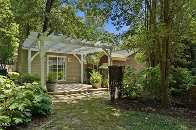 701 N Dale Court, Burlington, NC 27215 - Photo 5