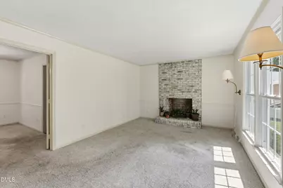 701 N Dale Court, Burlington, NC 27215 - Photo 9