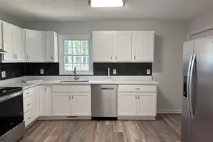 349 Strickland Hinton Rd, Zebulon, NC 27597 - Photo 7