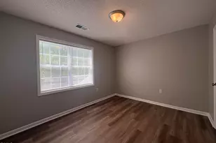 1305 Kent Rd, Raleigh, NC 27606 - Photo 13