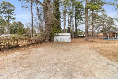804 Lakecrest Drive, Fayetteville, NC 28301 - Photo 35