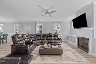 2921 High Plains Dr, Fuquay-Varina, NC 27526 - Photo 3
