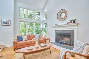 117 Ironwoods Dr, Chapel Hill, NC 27516 - Photo 5