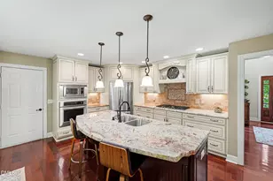 2535 Woodhaven Dr, Durham, NC 27712 - Photo 9