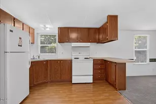 441 Hunter Rd, Henderson, NC 27537 - Photo 11