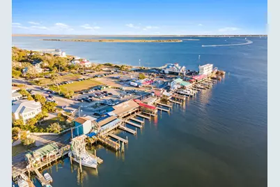 122 NE 37th Street, Oak Island, NC 28465 - Photo 11
