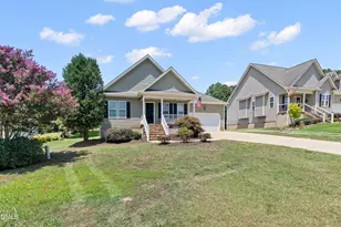 585 Cokesbury Park Ln, Fuquay Varina, NC 27526 - Photo 3