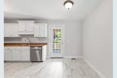 585 Cokesbury Park Lane, Fuquay Varina, NC 27526 - Photo 11