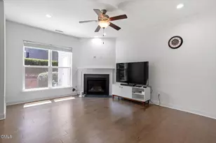 205 Castien Cove Pl, Apex, NC 27539 - Photo 5