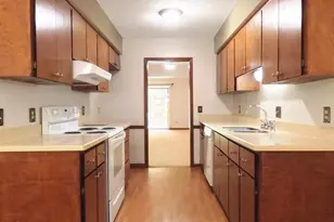 5867 Branchwood Rd, Raleigh, NC 27609 - Photo 5