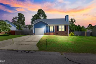 3412 Masters Dr, Hope Mills, NC 28348 - Photo 1