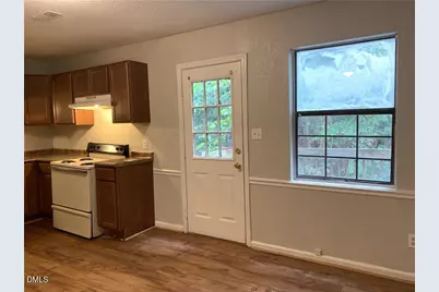 1427 Cherrycrest Drive, Durham, NC 27704 - Photo 5
