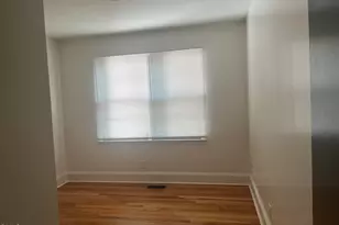 504 Powell St, Henderson, NC 27536 - Photo 9