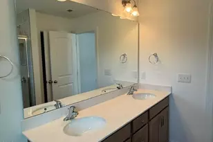 5400 Running Fox Ln, Durham, NC 27703 - Photo 11