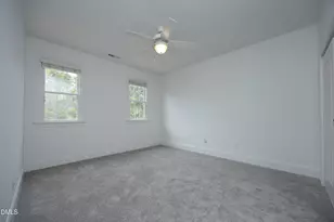 605 Stafford Brook Ln, Cary, NC 27519 - Photo 27