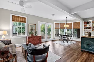 306 Hillcrest Rd, Raleigh, NC 27605 - Photo 15
