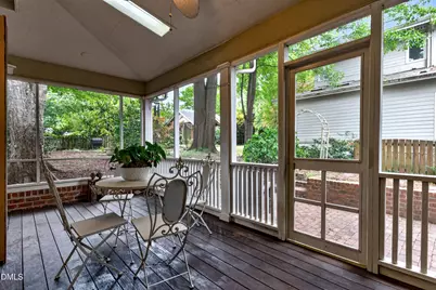 306 Hillcrest Road, Raleigh, NC 27605 - Photo 23