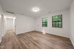 613 Locust Rd, Hillsborough, NC 27278 - Photo 5