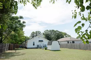 706 S Magnolia, Dunn, NC 28334 - Photo 23