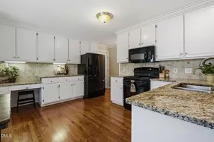 2007 Castleburg Dr, Apex, NC 27523 - Photo 15