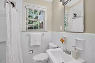 119 Montgomery St, Raleigh, NC 27607 - Photo 23