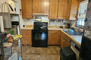 2807 Shaftsbury St, Durham, NC 27704 - Photo 9