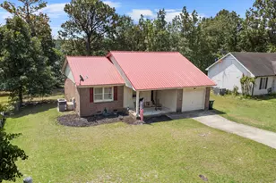 210 Eppingdale Dr, Spring Lake, NC 28390 - Photo 3