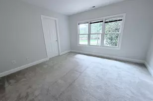 73201 Burrington, Chapel Hill, NC 27517 - Photo 15