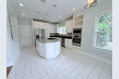 73201 Burrington, Chapel Hill, NC 27517 - Photo 5