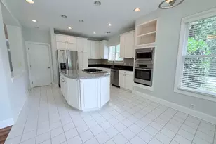 73201 Burrington, Chapel Hill, NC 27517 - Photo 5