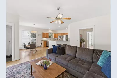 913 Edgewater Circle, Chapel Hill, NC 27516 - Photo 11