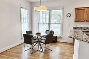 913 Edgewater Cir, Chapel Hill, NC 27516 - Photo 13
