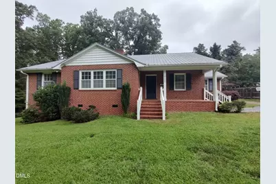420 Rodwell Street, Warrenton, NC 27589 - Photo 1