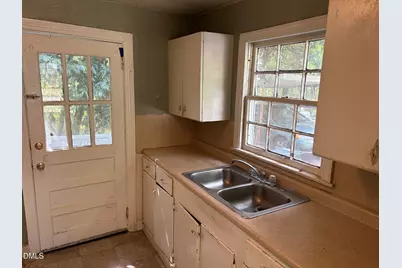 1709 Shawnee Street, Durham, NC 27701 - Photo 5