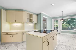 109 E Wind Ln, Cary, NC 27518 - Photo 7