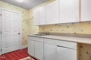 109 E Wind Ln, Cary, NC 27518 - Photo 51